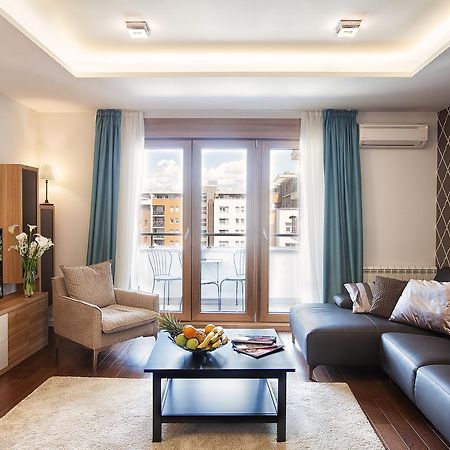 A Blok-Apartment The One ベオグラード エクステリア 写真