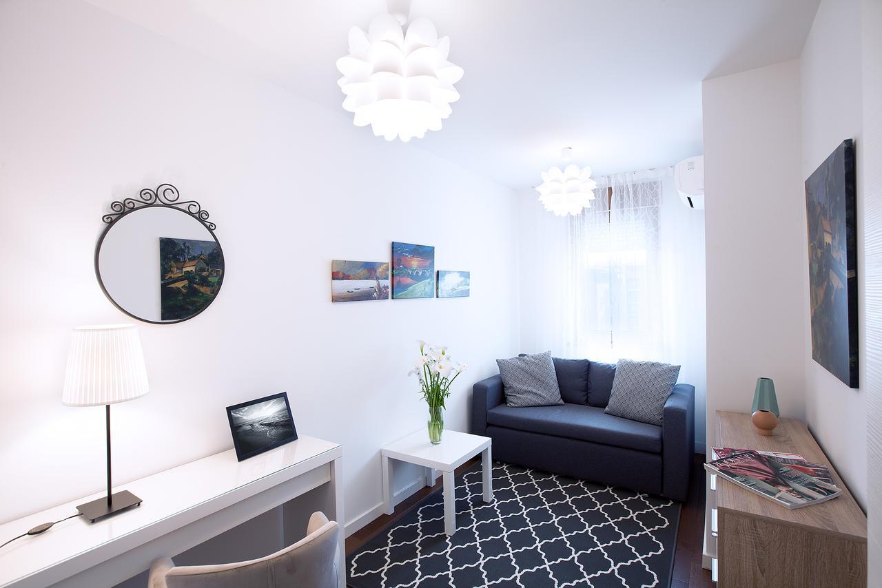 A Blok-Apartment The One ベオグラード エクステリア 写真